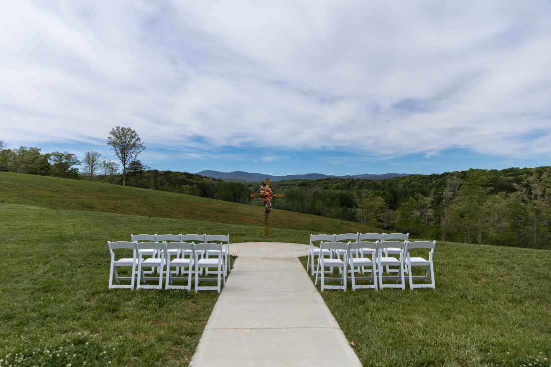 Ceremony site with a mountain view backdrop at The Views at Nimblewill