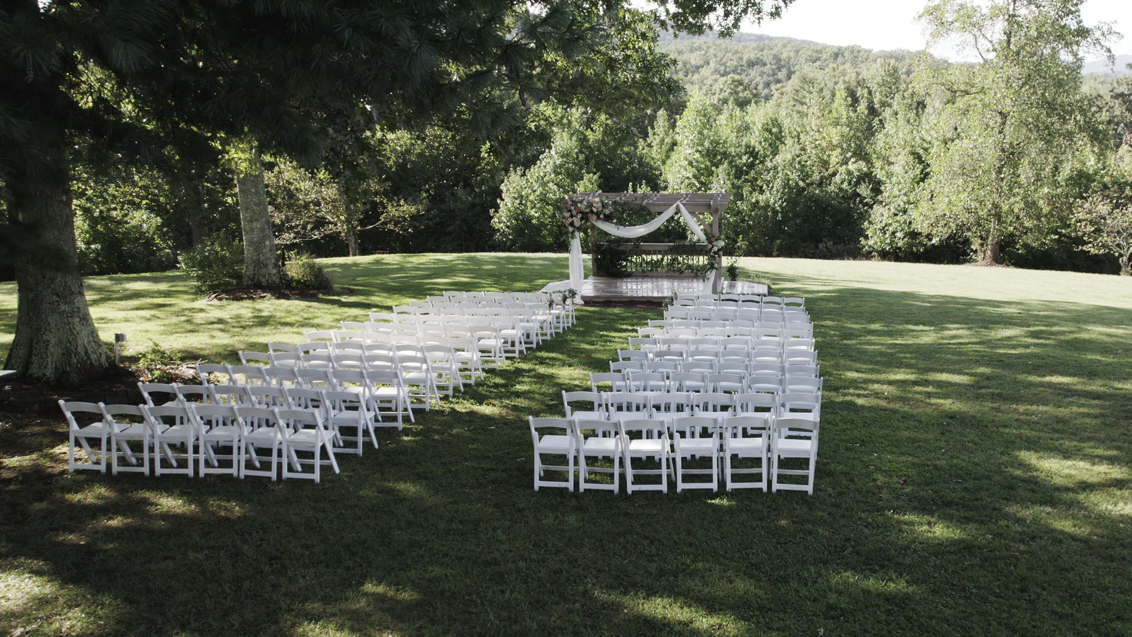 Ceremony site at White Oaks Vineyard