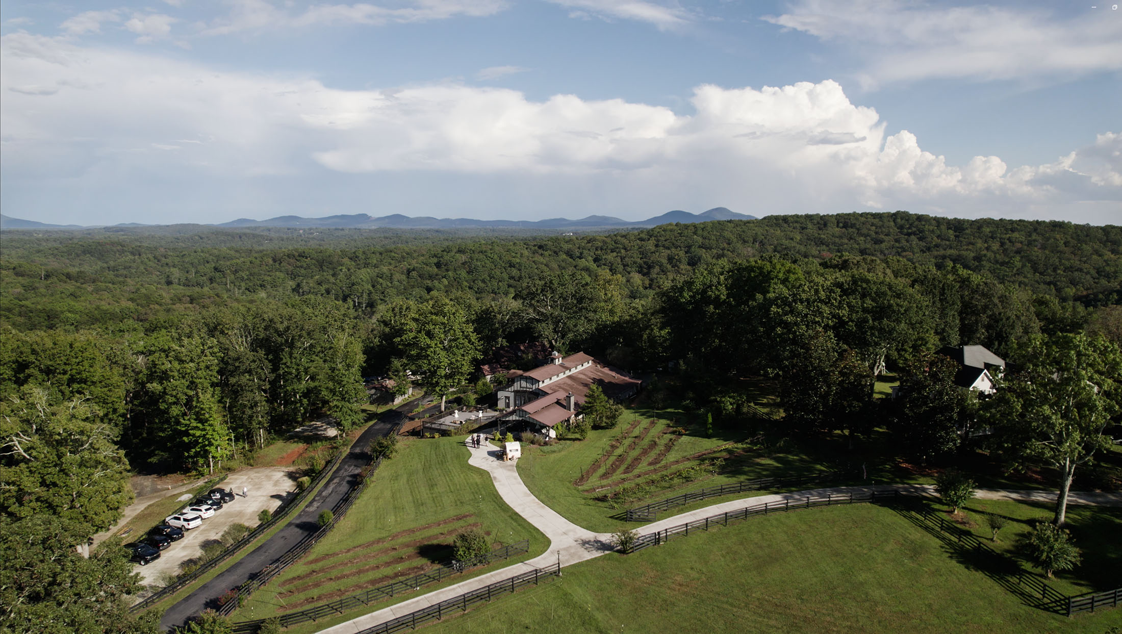 white-oaks-vineyard-aerial-01 Aerial view of White Oaks Vineyard venue